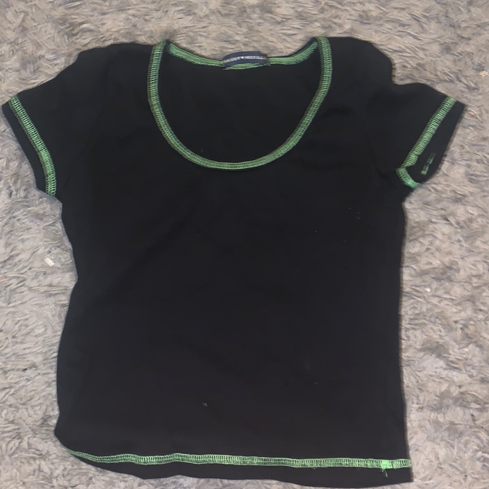 Brandy Melville Black Zelly Top with green outline